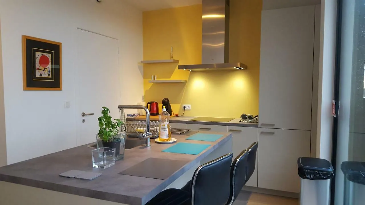 A Place To Be Happy And Free Hotell Antwerpen